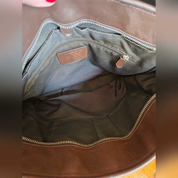 Vintage Coach Black and Brown Leather Tote Bag - Picture 12 of 16